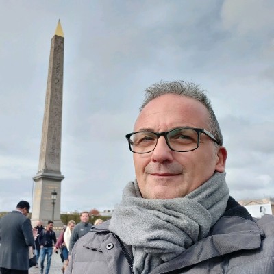 Miguel Ronda Camallonga - Gerente Grupo M2M Reformas Valencia